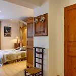 Bed & Breakfast Maison D'hote-ancienne Boulangerie