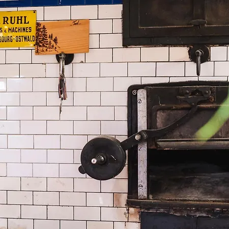 A L'ancienne Boulangerie - לינה וארוחת בוקר 3*